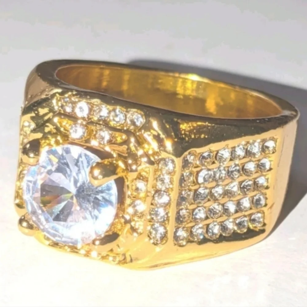 Mens 3ct Round Cut Moissanite Prong Engagement ring 14k Yellow gold Plated